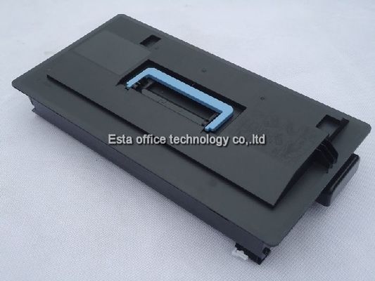 Kit de toner TK 715  Consumíveis de tinta e cartuchos de toner Kyocera com 34000 páginas